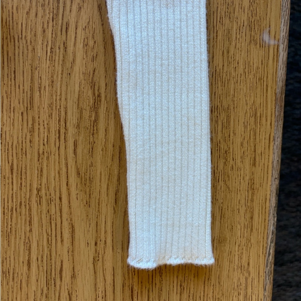 LAST CHANCE!! - Women's Brandy Melville Ribbed Long Sleeve Bodysuit - Picture 5 of 7